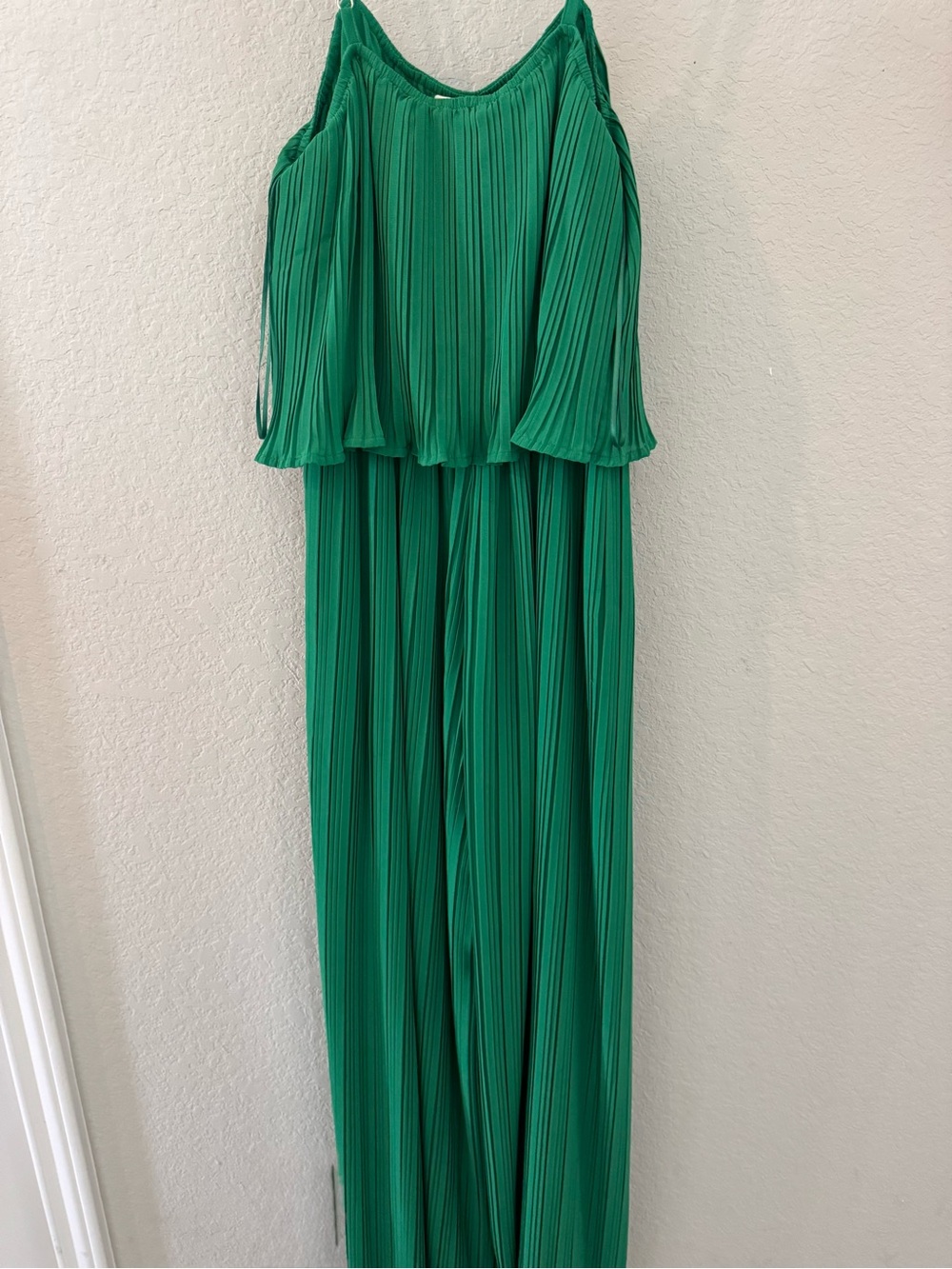 Green Ruffled Jumpsuit - Picture 3 of 4